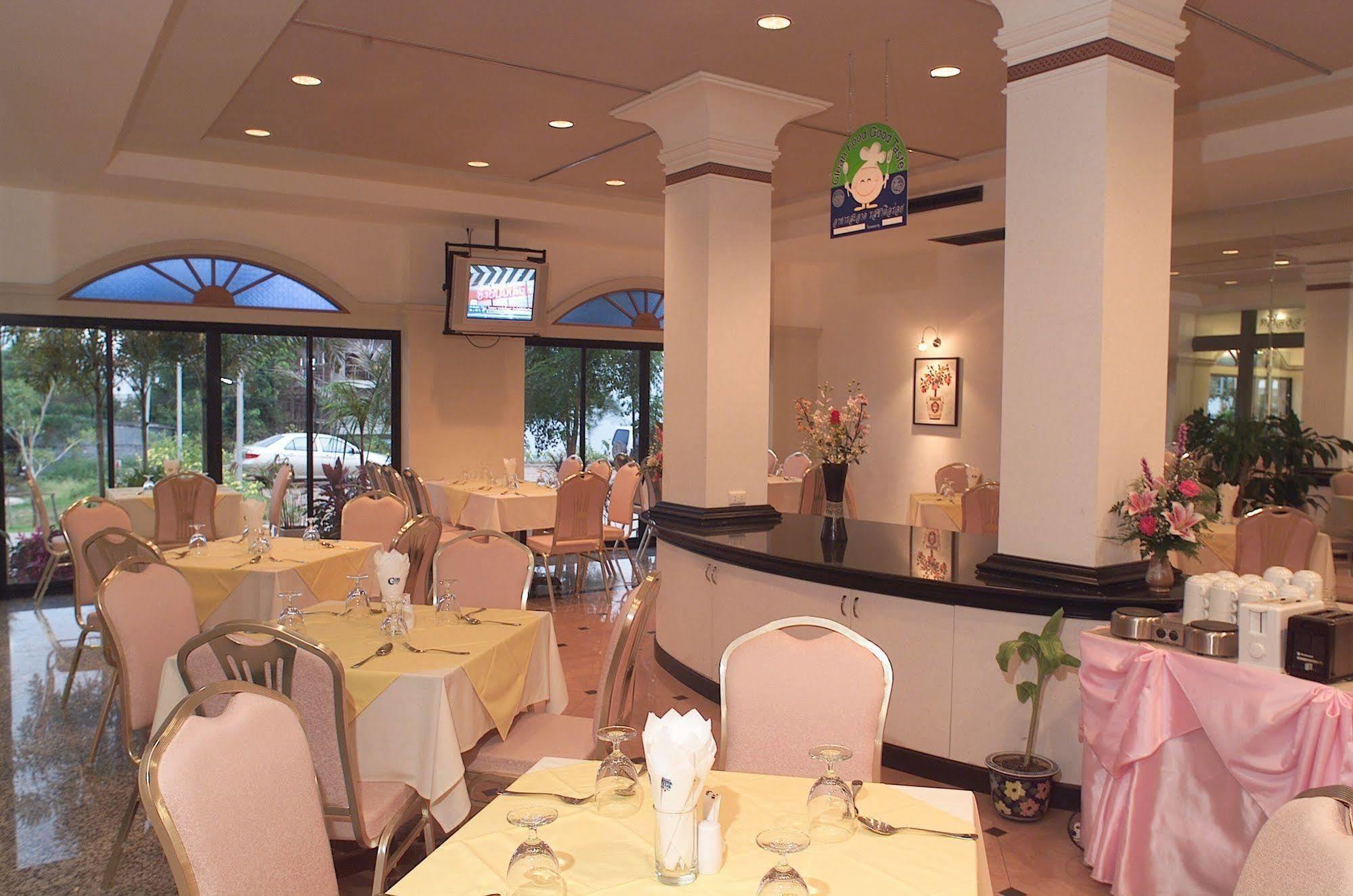 Crystal Hotel Krabi Ban Khlong Chi Lat Exterior foto