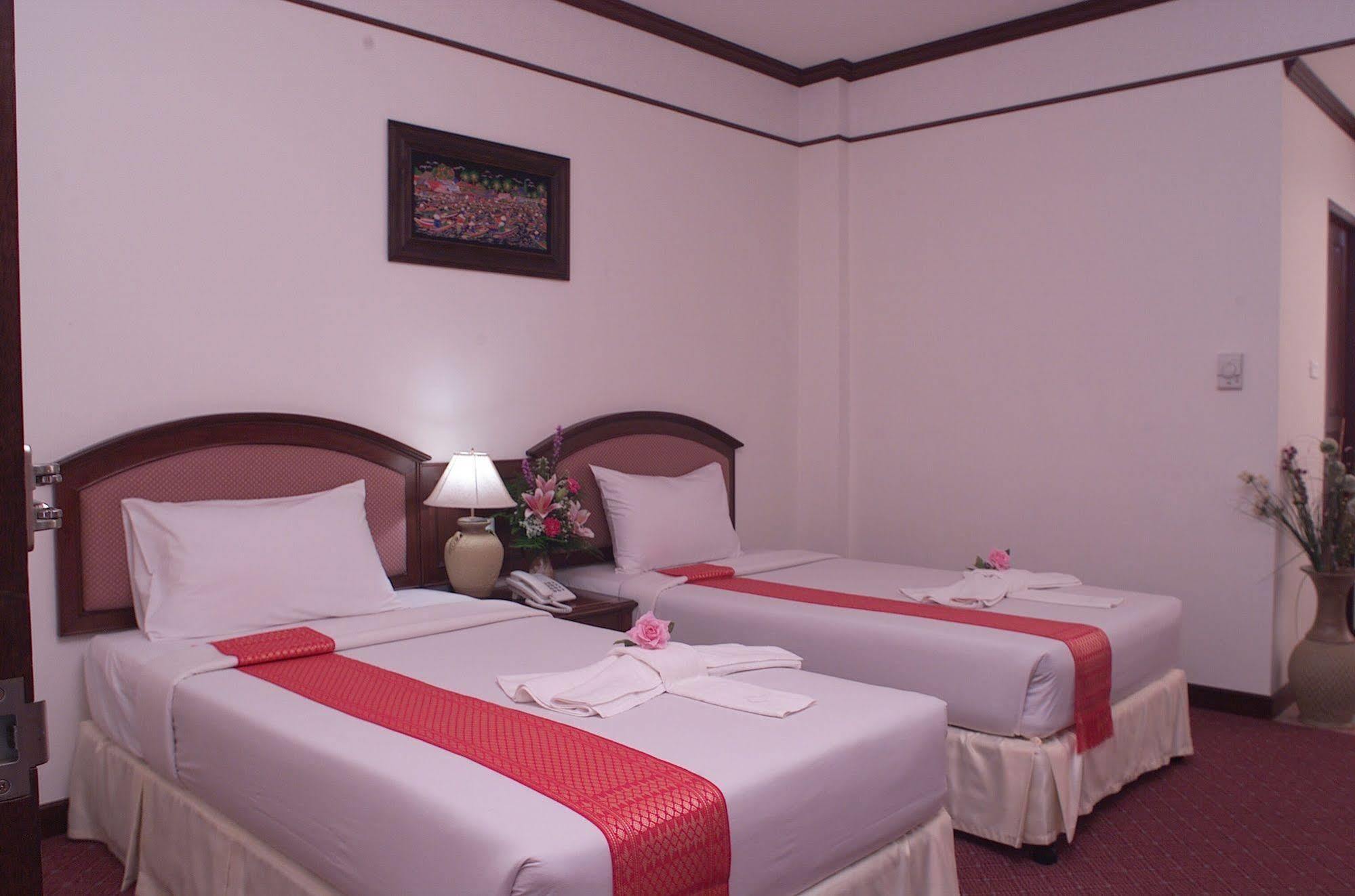 Crystal Hotel Krabi Ban Khlong Chi Lat Exterior foto