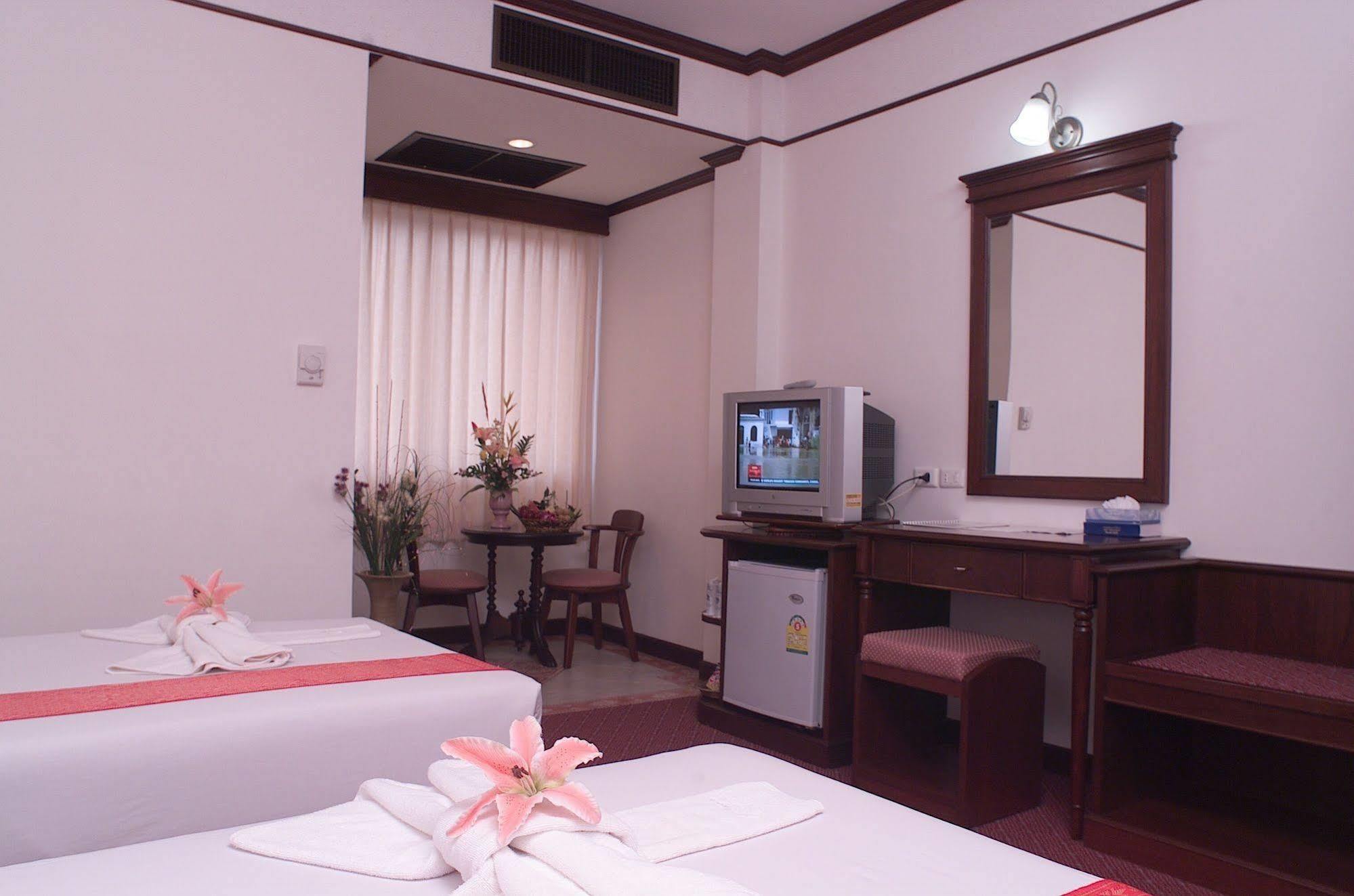 Crystal Hotel Krabi Ban Khlong Chi Lat Exterior foto